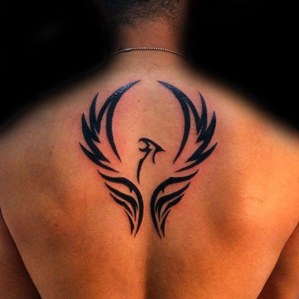 tatuaje fenix tribal para hombre 04