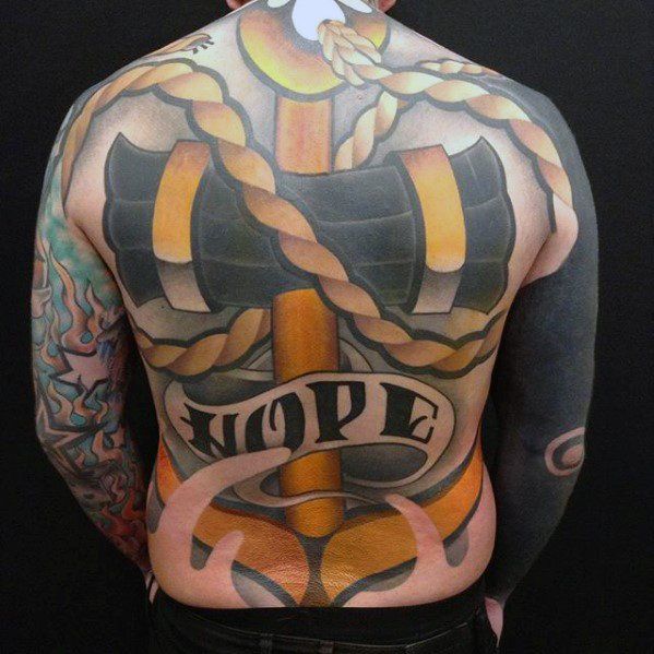 tatuaje increible ancla para hombre 15