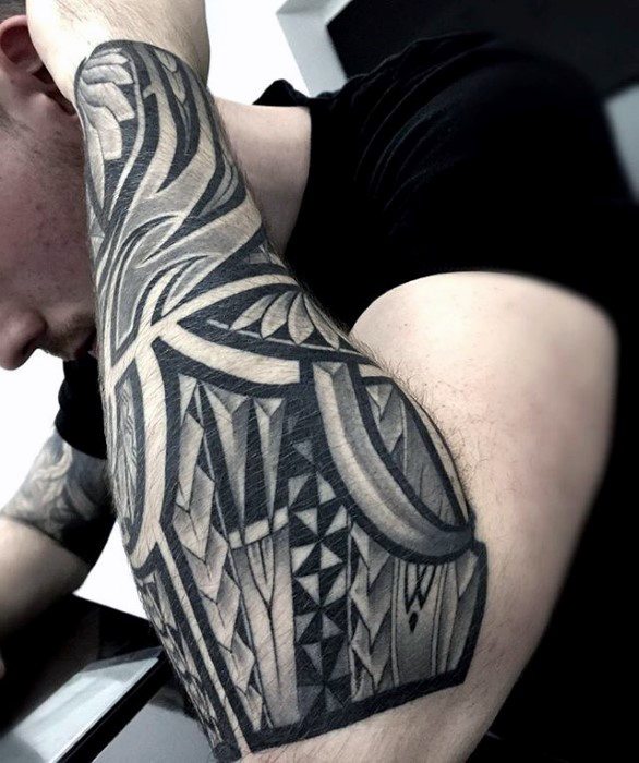tatuaje increible antebrazo para hombre 06