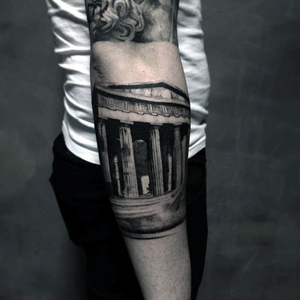 tatuaje increible antebrazo para hombre 19
