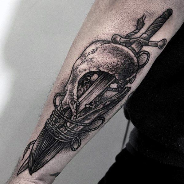 tatuaje increible antebrazo para hombre 39