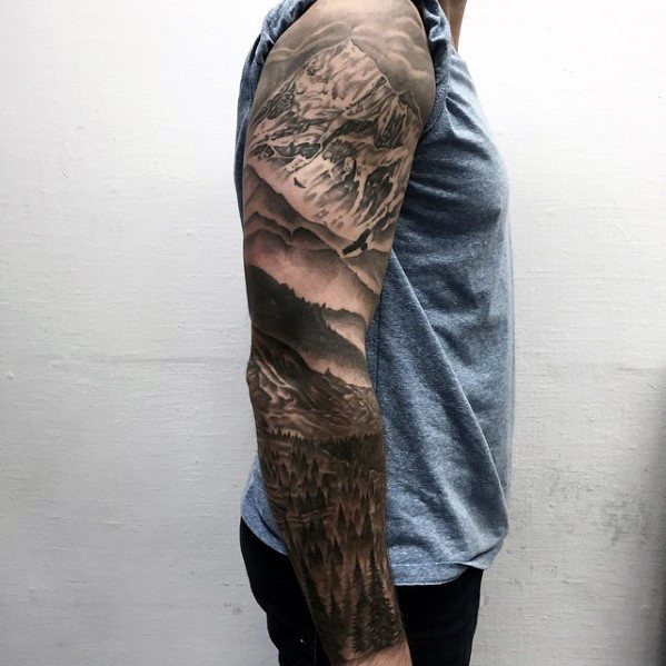 tatuaje increible brazo para hombre 06