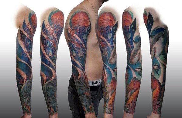 tatuaje increible brazo para hombre 33