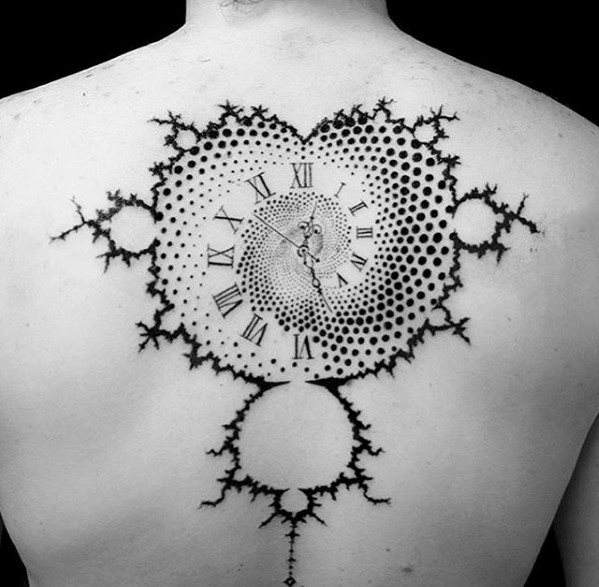 tatuaje increible espalda para hombre 14