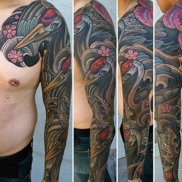 tatuaje increible manga para hombre 22