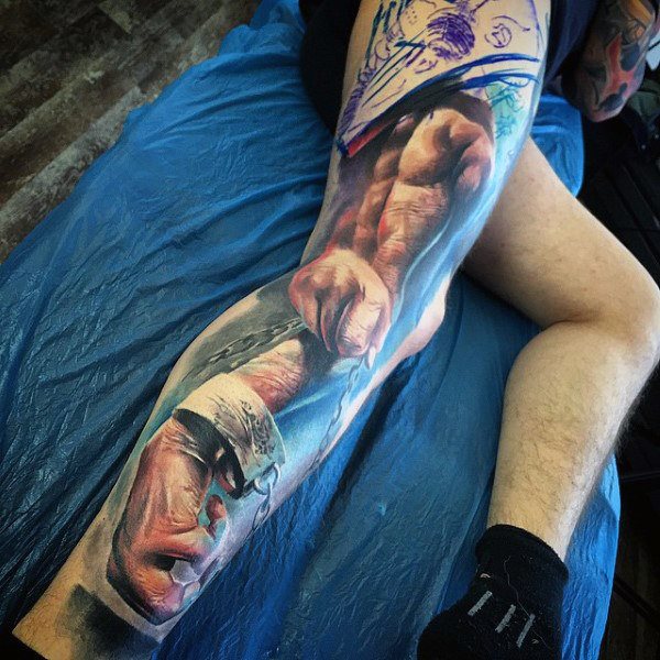 tatuaje increible manga para hombre 30
