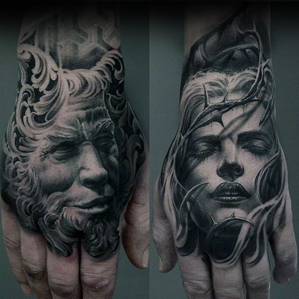 tatuaje increible mano para hombre 21