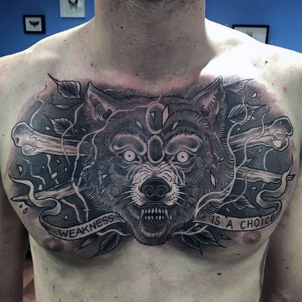 tatuaje increible pecho para hombre 05