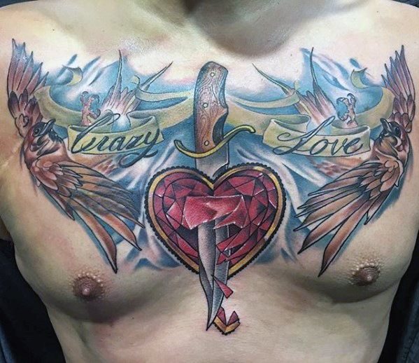 tatuaje increible pecho para hombre 12