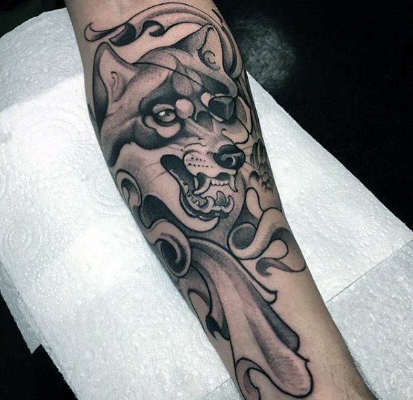 tatuaje lobo antebrazo para hombre 24