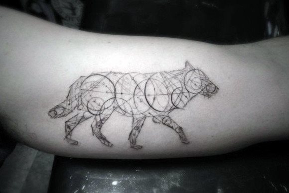 tatuaje lobo para hombre 06