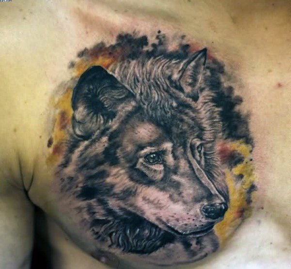tatuaje lobo pecho para hombre 25