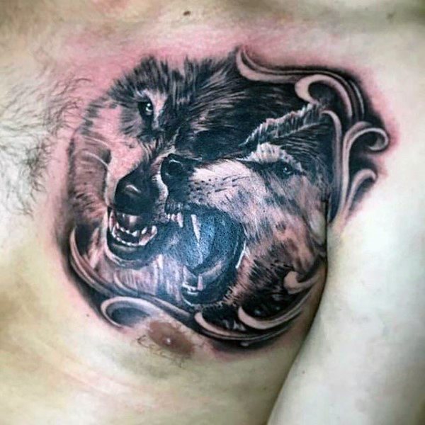 tatuaje lobo pecho para hombre 49