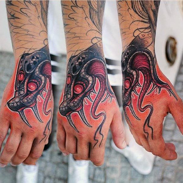 tatuaje serpiente para hombre 16