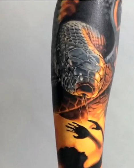 tatuaje serpiente para hombre 55