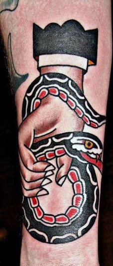 tatuaje serpiente para hombre 59