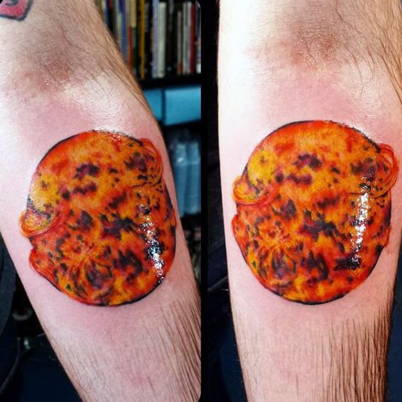 tatuaje sol para hombre 09