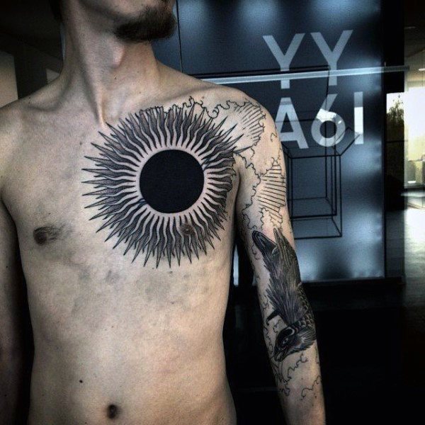 tatuaje sol para hombre 57