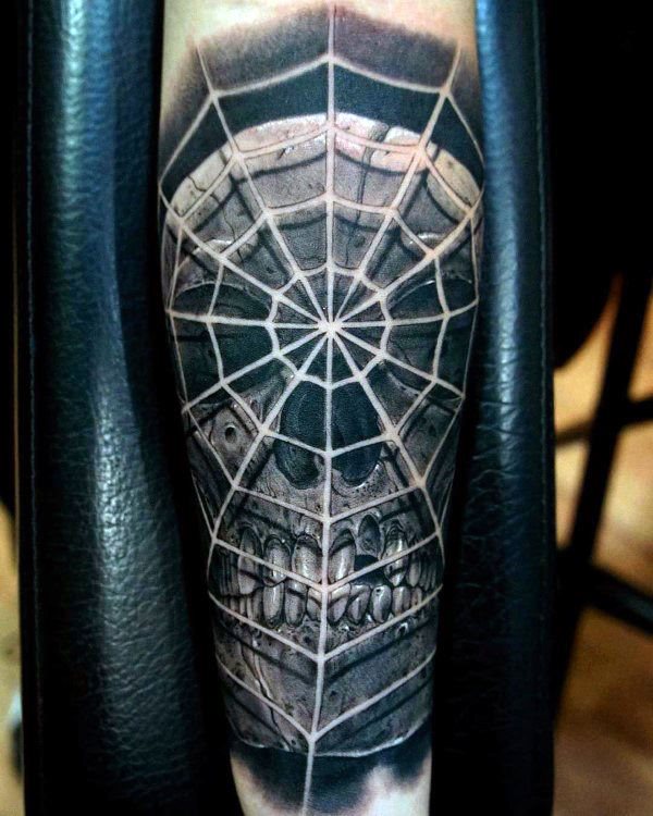 tatuaje telarana para hombre 13