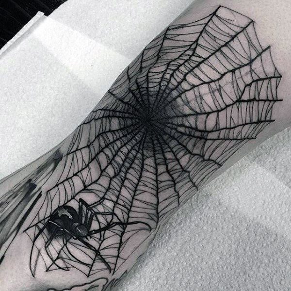 tatuaje telarana para hombre 35