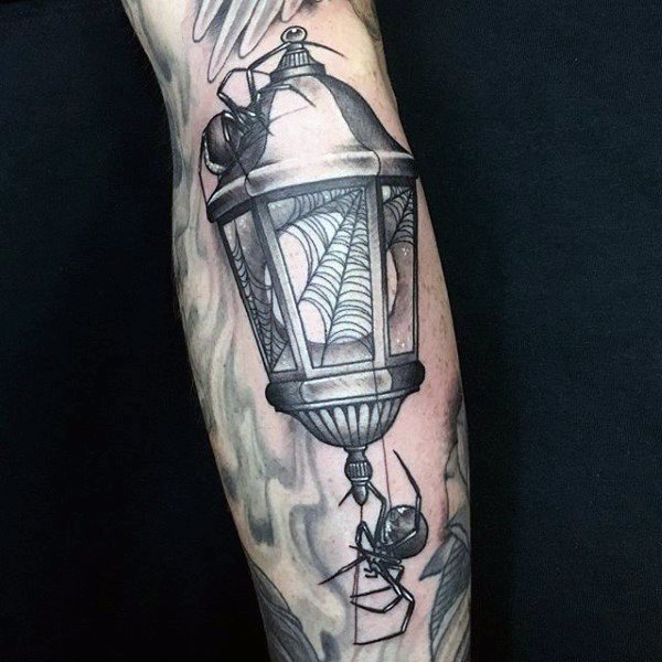 tatuaje telarana para hombre 38