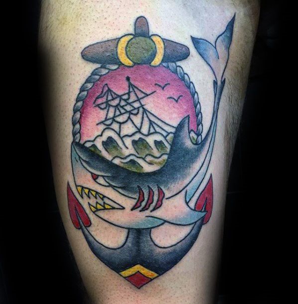tatuaje tiburon old school para hombre 46