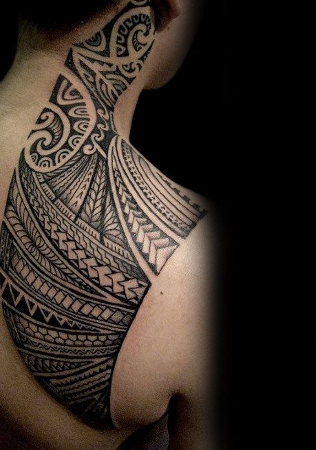 tatuaje tribal cuello para hombre 05