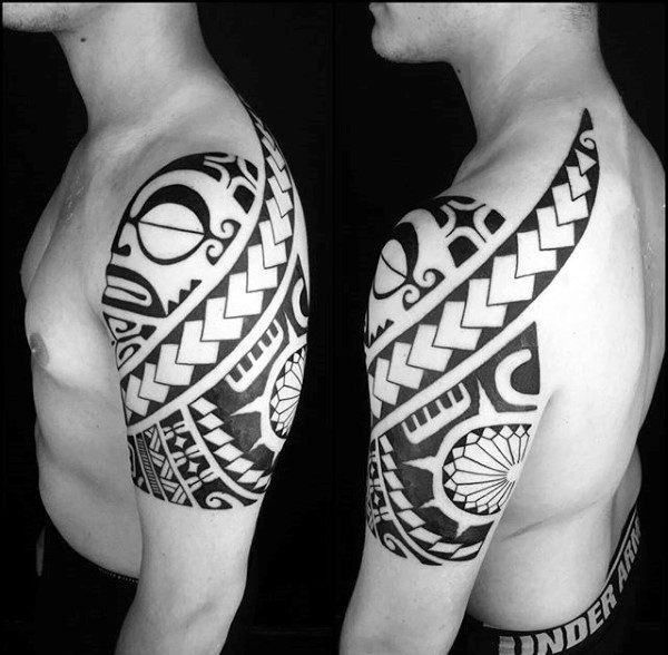 tatuaje tribal hombro para hombre 41