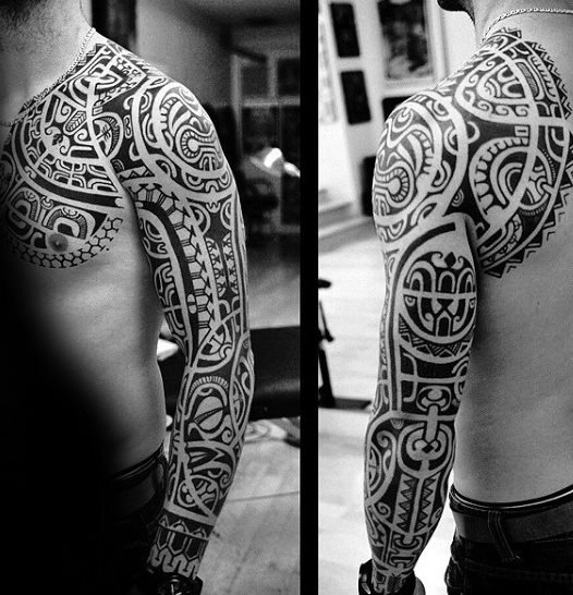 tatuaje tribal hombro para hombre 58