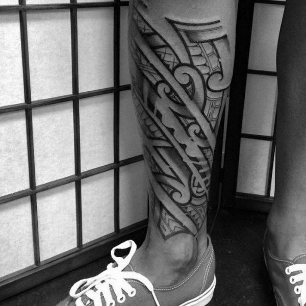 tatuaje tribal pierna para hombre 25