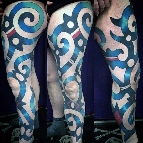 tatuaje tribal pierna para hombre 50