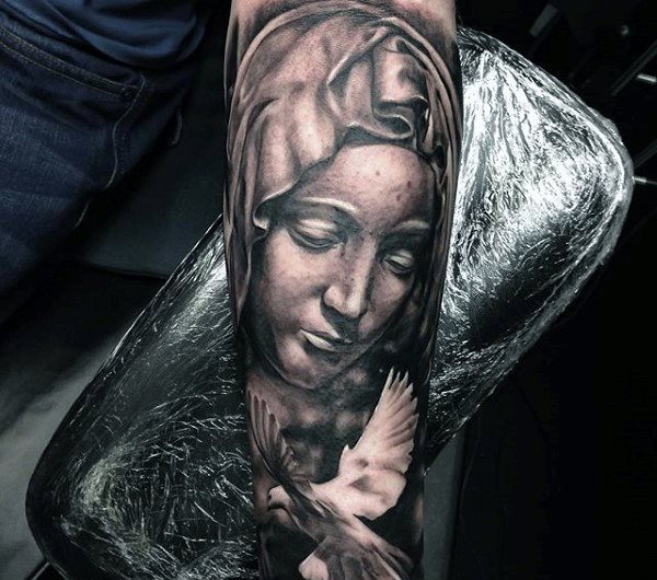 tatuaje virgen maria para hombre 17