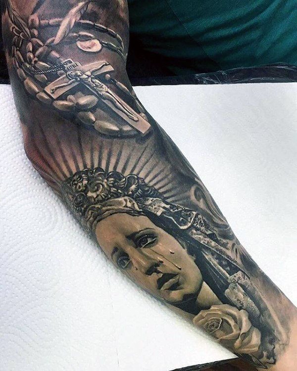 tatuaje virgen maria para hombre 29