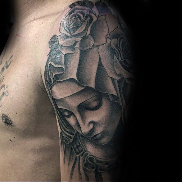 tatuaje virgen maria para hombre 56