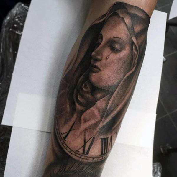 tatuaje virgen maria para hombre 73