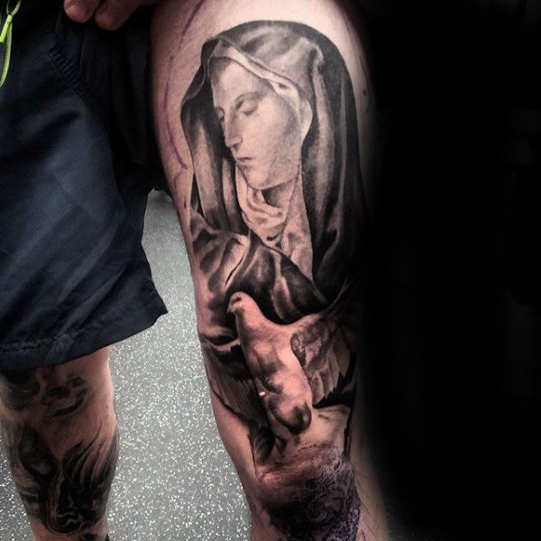 tatuaje virgen maria para hombre 87
