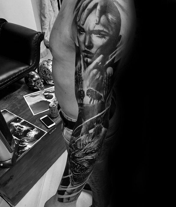 maravilloso tatuaje lobo para hombre 04