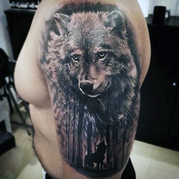 maravilloso tatuaje lobo para hombre 16