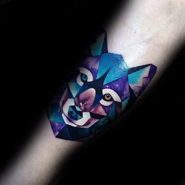 maravilloso tatuaje lobo para hombre 35