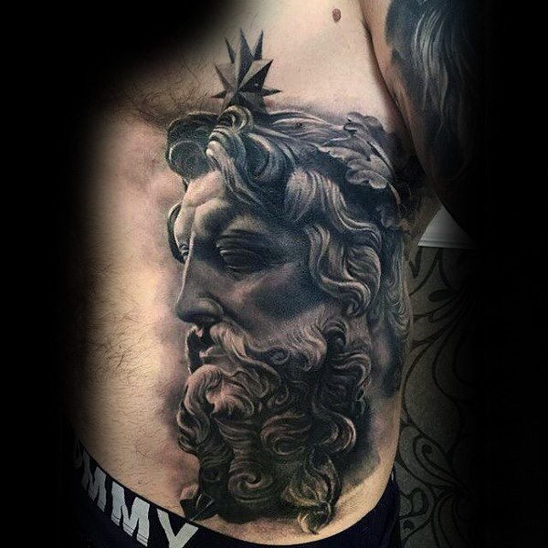 maravilloso tatuaje para hombre 38
