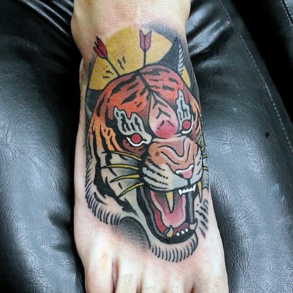 maravilloso tatuaje para hombre 67