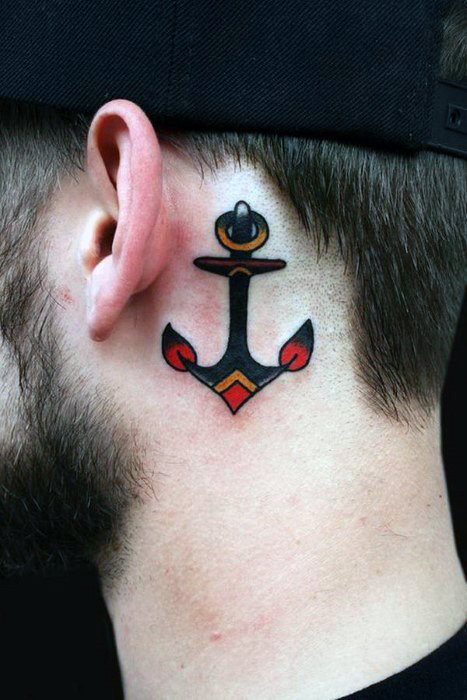 pequeno tatuaje ancla para hombre 24