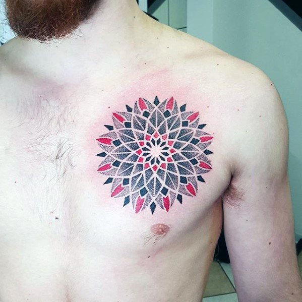 pequeno tatuaje pecho para hombre 09