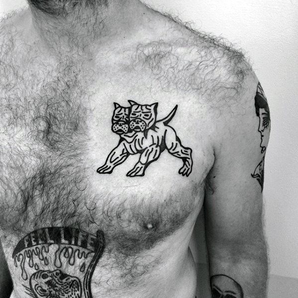 pequeno tatuaje pecho para hombre 64