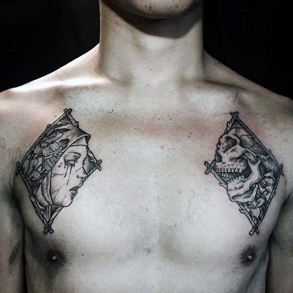 pequeno tatuaje pecho para hombre 87
