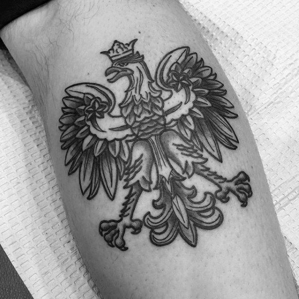 tatuaje aguila polaca para hombre 05