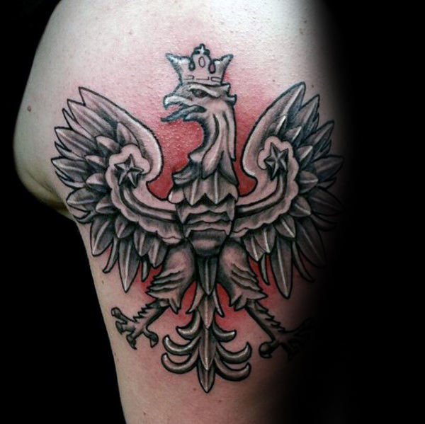 tatuaje aguila polaca para hombre 08