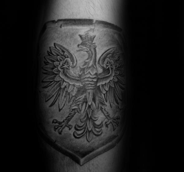 tatuaje aguila polaca para hombre 34