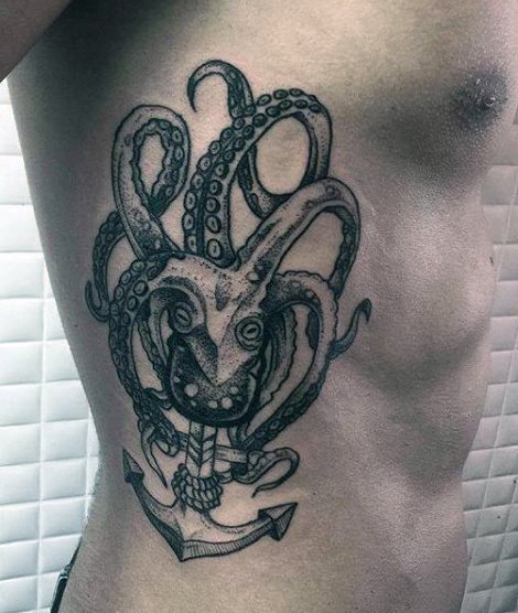 tatuaje ancla para hombre 42
