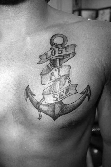 tatuaje ancla pecho para hombre 03